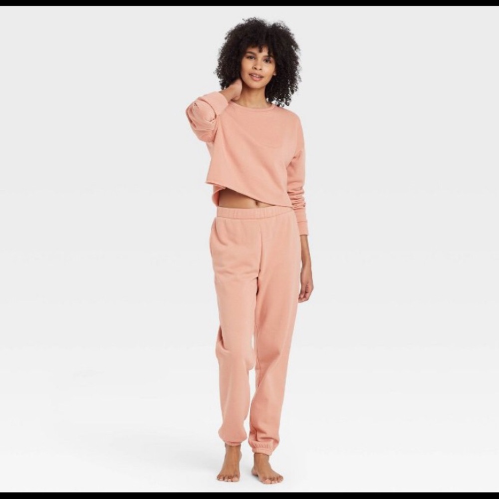 Cropped Fleece Lounge Set by Colsie